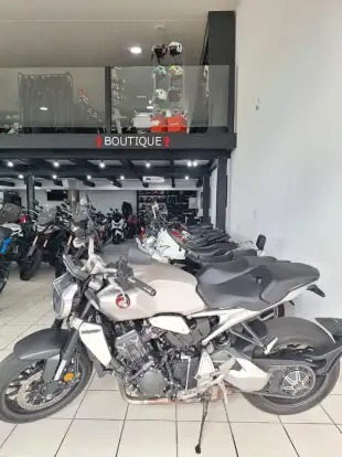 HONDA-CB 1000R ABS-2023