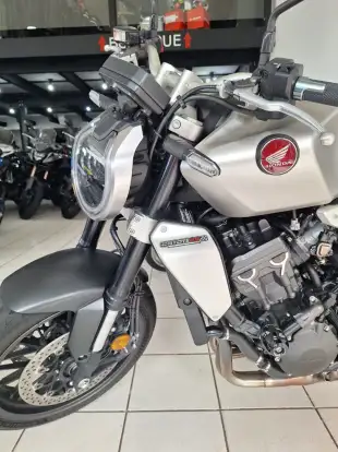 HONDA-CB 1000R ABS-2023
