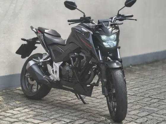HONDA CB 300F TWISTER CBS 