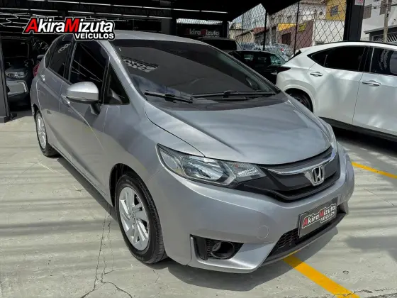 HONDA FIT 1.5 LX 16V FLEX 4P AUTOMÁTICO HONDA FIT 1.5 LX 16V FLEX 4P AUTOMÁTICO