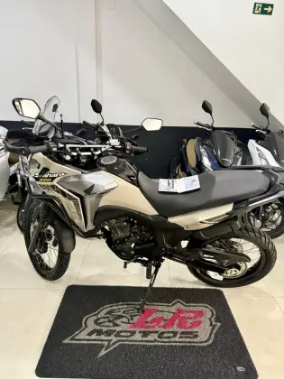 HONDA XRE 300 SAHARA ADVENTURE 
