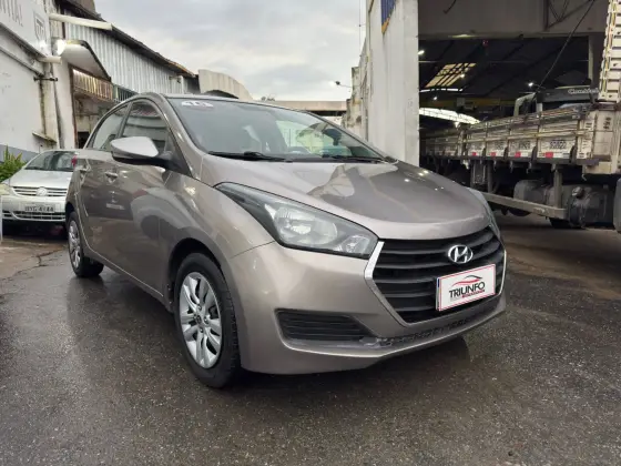 HYUNDAI HB20 1.0 COMFORT 12V FLEX 4P MANUAL
