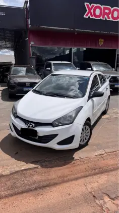 HYUNDAI HB20S 1.0 COMFORT PLUS 12V FLEX 4P MANUAL