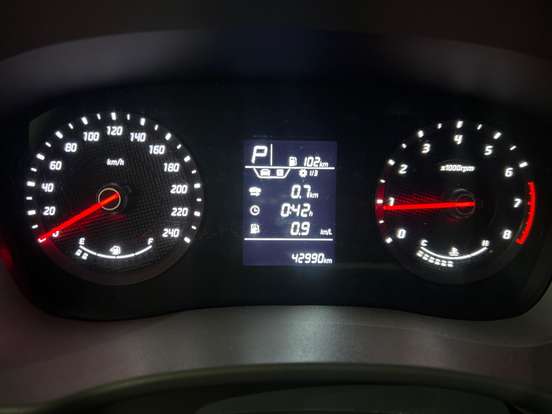 HYUNDAI-HB20S-2023