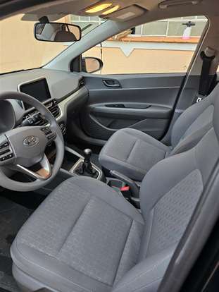 HYUNDAI-HB20S-2024