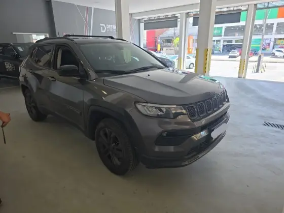 JEEP COMPASS 1.3 T270 TURBO FLEX LONGITUDE AT6