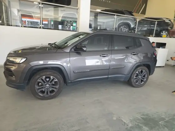 JEEP COMPASS 1.3 T270 TURBO FLEX LONGITUDE AT6 JEEP COMPASS 1.3 T270 TURBO FLEX LONGITUDE AT6
