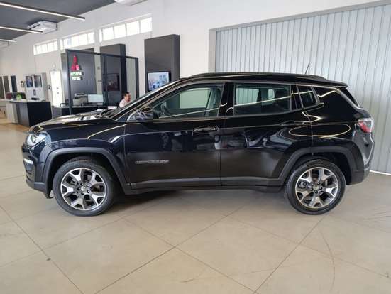 JEEP-COMPASS-2.0 16V FLEX LONGITUDE AUTOMÁTICO JEEP-COMPASS-2019