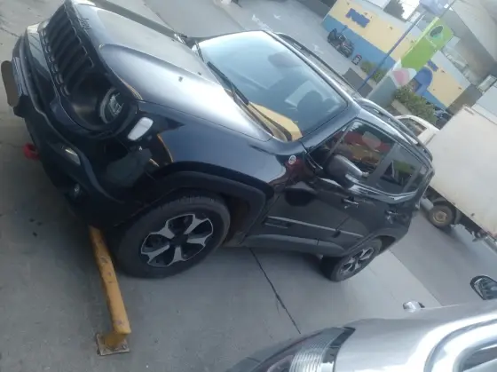 JEEP RENEGADE 2.0 16V TURBO DIESEL TRAILHAWK 4P 4X4 AUTOMÁTICO