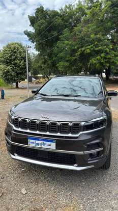 JEEP-COMMANDER-2.0 HURRICANE 4 TURBO GASOLINA OVERLAND AT9 JEEP-COMMANDER-2024