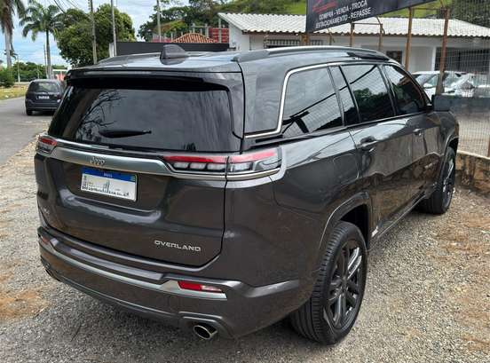 JEEP-COMMANDER-2024