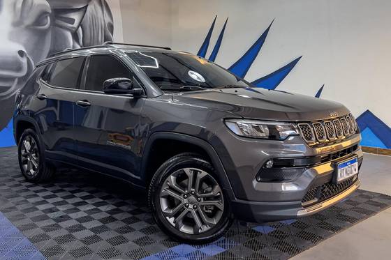 JEEP COMPASS 1.3 T270 TURBO FLEX LONGITUDE AT6