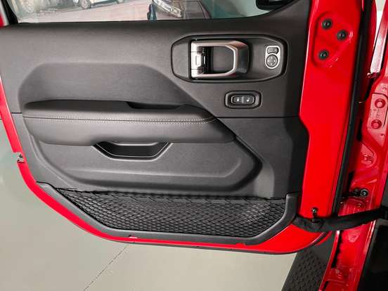 JEEP-WRANGLER-2019