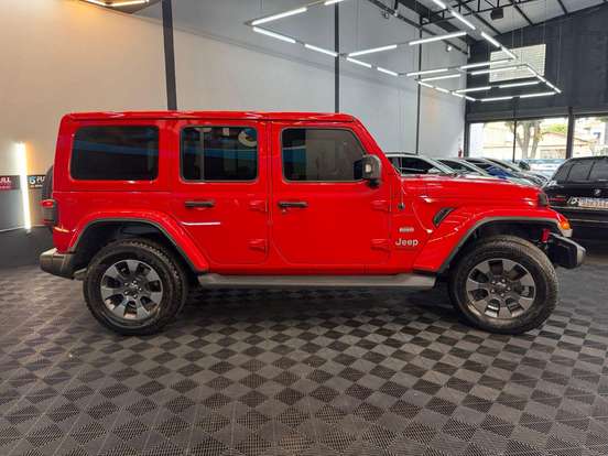JEEP-WRANGLER-2.0 TURBO GASOLINA UNLIMITED SAHARA 4P 4X4 AT8 JEEP-WRANGLER-2019