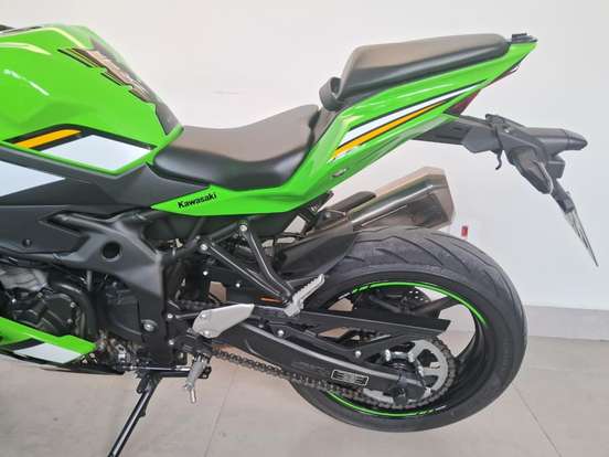 KAWASAKI-NINJA ZX-4R KAWASAKI-NINJA ZX-4R-2025