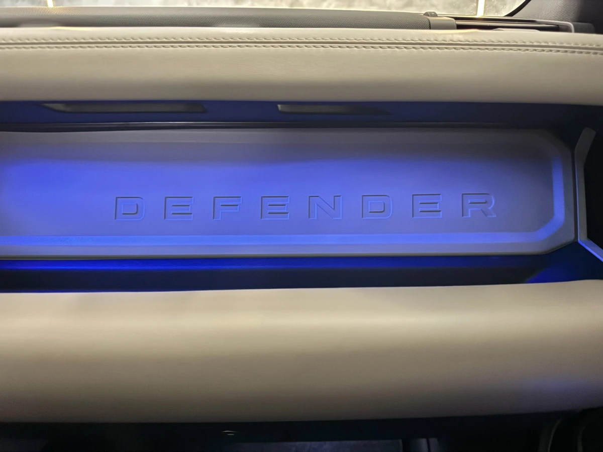 Land Rover Defender — foto 16