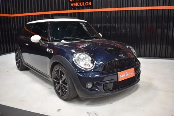 MINI COOPER 1.6 S 16V TURBO GASOLINA 2P MANUAL