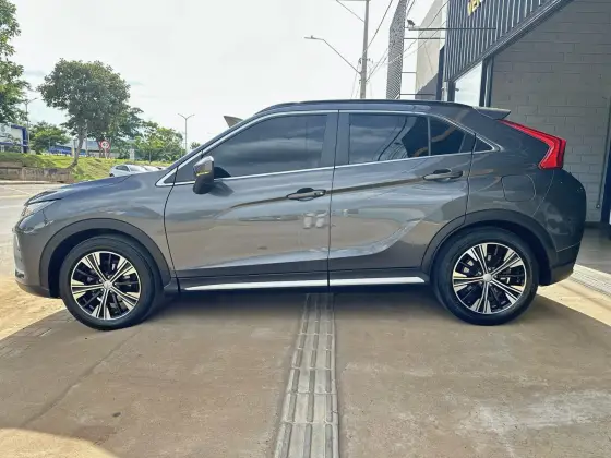 MITSUBISHI ECLIPSE CROSS 1.5 MIVEC TURBO GASOLINA HPE-S CVT