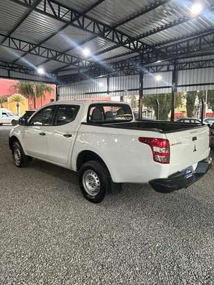 MITSUBISHI-L200 TRITON-2021