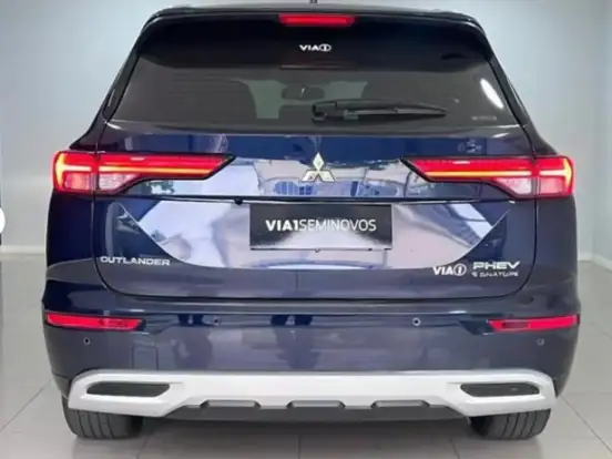MITSUBISHI-OUTLANDER-2.4 PHEV SIGNATURE S-AWC DHT MITSUBISHI-OUTLANDER-2025