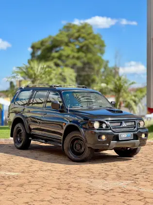 MITSUBISHI PAJERO 3.5 GLS 4X4 V6 24V GASOLINA 4P AUTOMÁTICO