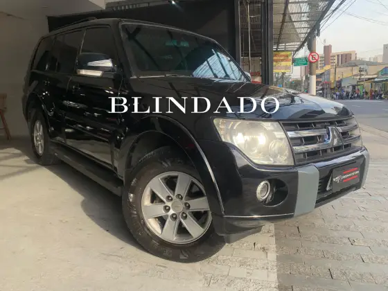 MITSUBISHI PAJERO FULL 3.2 GLS 4X4 16V TURBO INTERCOOLER DIESEL 4P AUTOMÁTICO