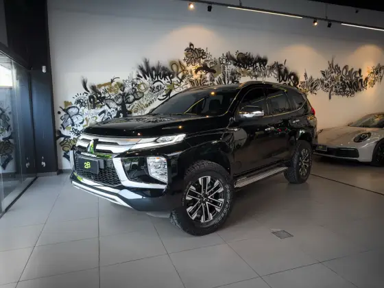 MITSUBISHI PAJERO SPORT 2.4 16V MIVEC TURBO DIESEL HPE-S AWD AUTOMÁTICO MITSUBISHI PAJERO SPORT 2.4 16V MIVEC TURBO DIESEL HPE-S AWD AUTOMÁTICO