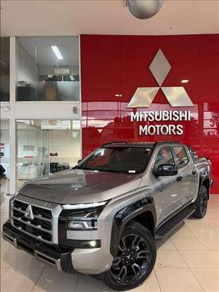 MITSUBISHI-TRITON-2026