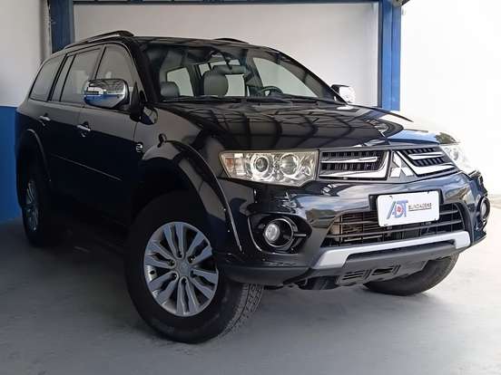 MITSUBISHI-PAJERO-3.2 HPE 4X4 7 LUGARES 16V TURBO INTERCOOLER DIESEL 4P AUTOMÁTICO MITSUBISHI-PAJERO-2015