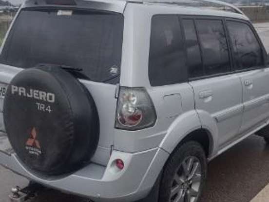 MITSUBISHI-PAJERO TR4-2.0 4X2 16V 140CV FLEX 4P AUTOMÁTICO MITSUBISHI-PAJERO TR4-2013