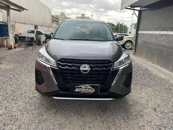 NISSAN-KICKS-2022