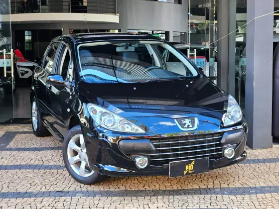 PEUGEOT 307 1.6 PRESENCE PACK 16V FLEX 4P MANUAL