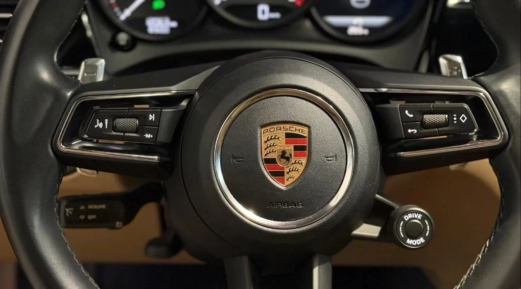 Porsche Macan — foto 12