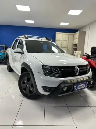 RENAULT DUSTER OROCH 2.0 16V FLEX DYNAMIQUE 4P AUTOMÁTICO