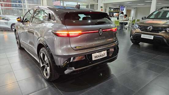 RENAULT-MEGANE-60 KW ELÉTRICO E-TECH EV60 RENAULT-MEGANE-2024