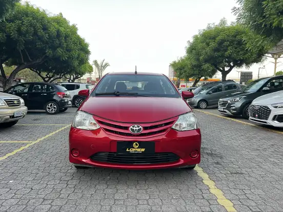 TOYOTA-ETIOS-2016
