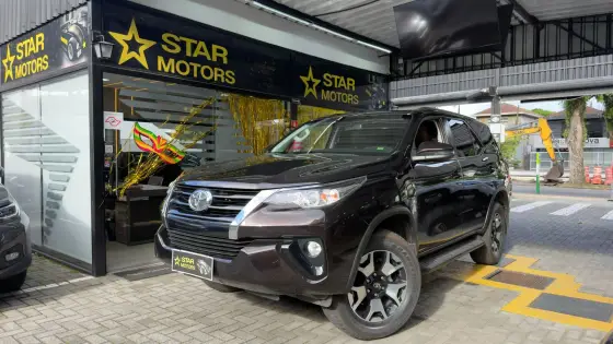 TOYOTA HILUX SW4 2.7 SR 4X2 16V FLEX 4P AUTOMÁTICO