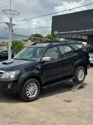 TOYOTA-HILUX SW4-2008