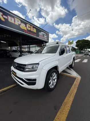 VOLKSWAGEN AMAROK 3.0 V6 TDI DIESEL HIGHLINE CD 4MOTION AUTOMÁTICO