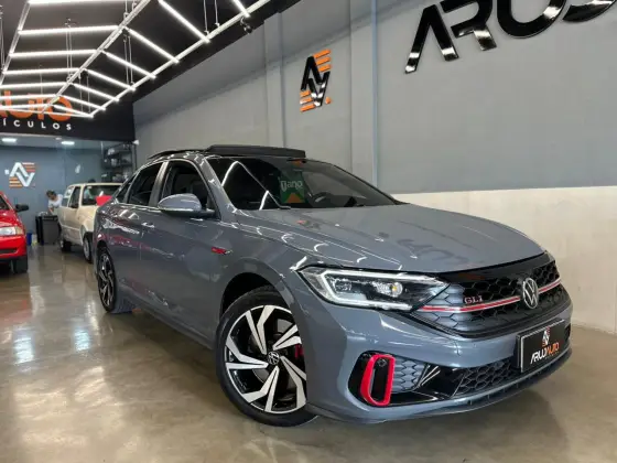 VOLKSWAGEN JETTA 2.0 350 TSI GASOLINA GLI DSG