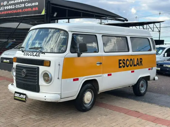 VOLKSWAGEN KOMBI 1.4 MI STD LOTAÇÃO 8V FLEX 3P MANUAL