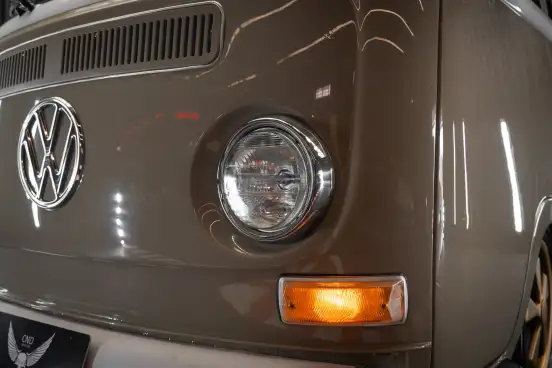 VOLKSWAGEN-KOMBI-1995