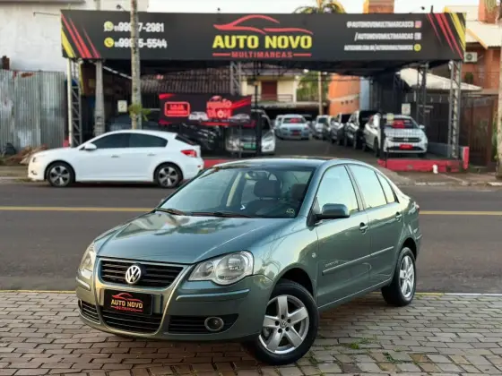 VOLKSWAGEN POLO SEDAN 1.6 MI COMFORTLINE 8V FLEX 4P MANUAL VOLKSWAGEN POLO SEDAN 1.6 MI COMFORTLINE 8V FLEX 4P MANUAL