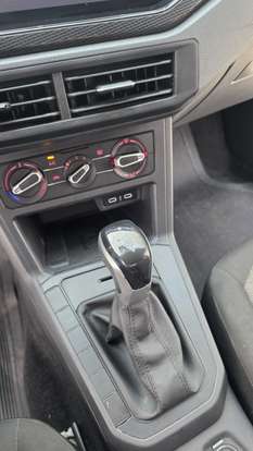 VOLKSWAGEN-VIRTUS-2023