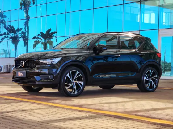 VOLVO XC40 2.0 T5 GASOLINA R-DESIGN AWD GEARTRONIC