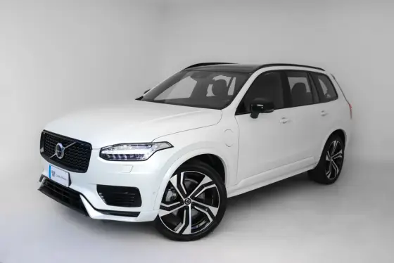 VOLVO XC90 2.0 T8 HYBRID R-DESIGN AWD GEARTRONIC VOLVO XC90 2.0 T8 HYBRID R-DESIGN AWD GEARTRONIC