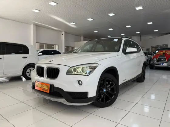 BMW X1 2.0 16V TURBO ACTIVEFLEX SDRIVE20I 4P AUTOMÁTICO