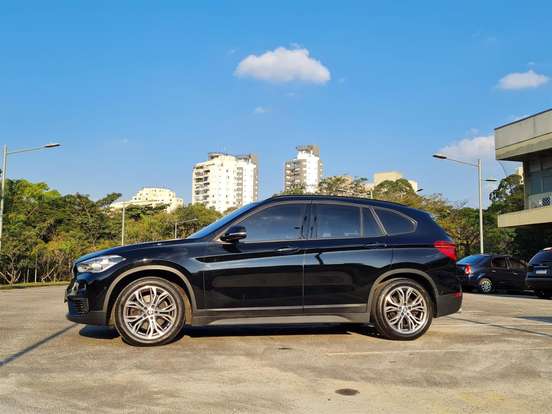 BMW-X1-2018