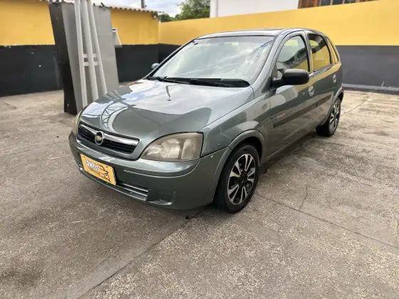 CHEVROLET CORSA 1.4 MPFI MAXX 8V FLEX 4P MANUAL CHEVROLET CORSA 1.4 MPFI MAXX 8V FLEX 4P MANUAL
