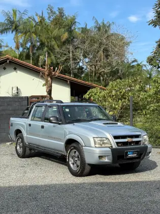 CHEVROLET S10 2.4 MPFI EXECUTIVE 4X2 CD 8V FLEX 4P MANUAL